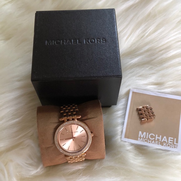 Michael Kors Accessories - Michael Kors Rose Gold Watch